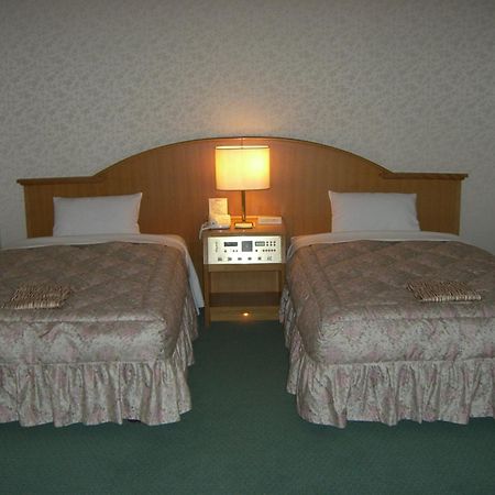 Route Inn Grantia Komatsu Airport Екстериор снимка
